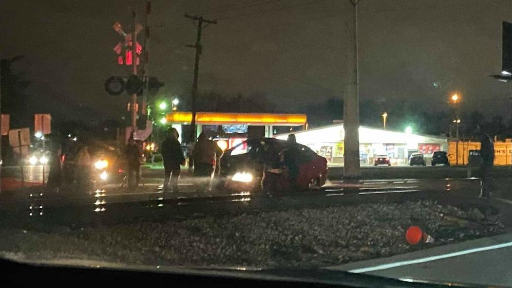 car stuck on tracks 1